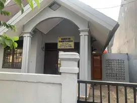 RUMAH SERIFIKAT HAK MILIK DI PERUMAHAN TELKOMAS