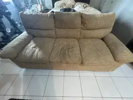 Dijual sofa 3 seater