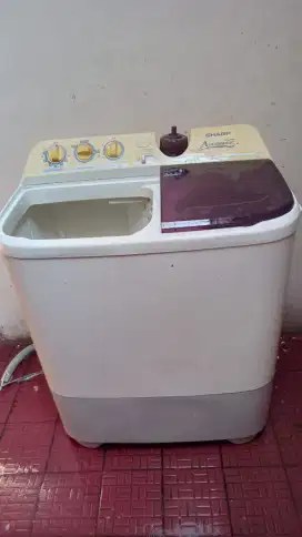 Mesin cuci merek sharp