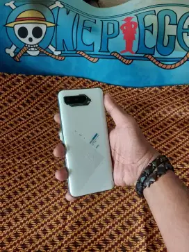 ASUS ROG PHONE 5S 12/128GB WHITE HP ONLY RESMI INDO LECET PEMAKAIAN