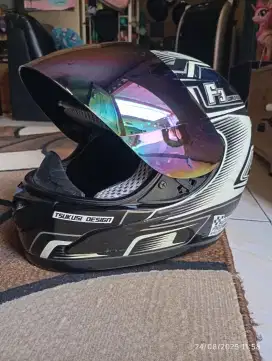 Helm JPN F3 second bagus