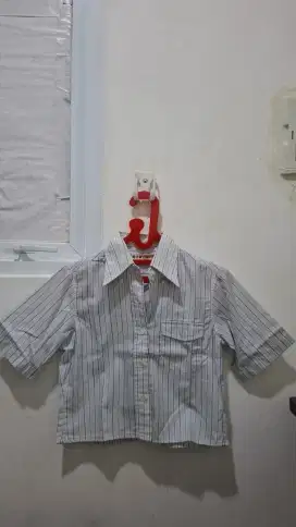 KEMEJA CROP TOP