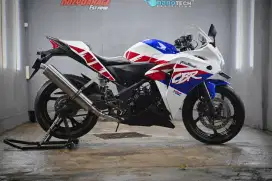 Honda CBR 250 R CBU