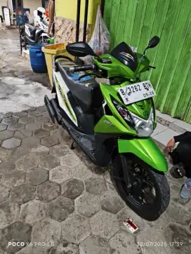 Beat fi 2013 surat lengkap stnk+bpkb
Pajak dan plat mati