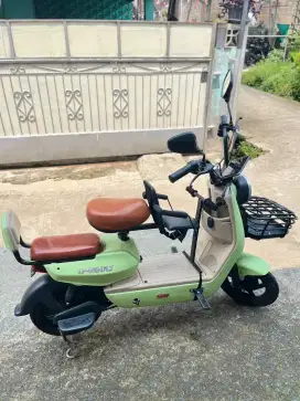 Uwinfly D7 hijau