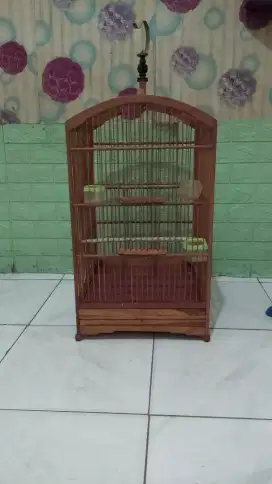 Sangkar burung kicau no.2 bekas rasa baru