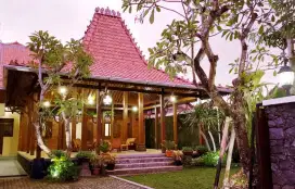 Rumah Mewah ada joglo di Kodya Yogyakarta, dekat Balai Kota Timoho