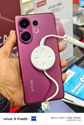Vivo V60 Free Gift box