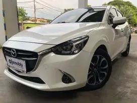 DP RENDAH Mazda 2 1.5 R Bensin-AT 2017 TVCS