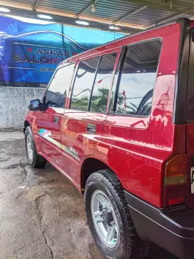 Suzuki sidekick