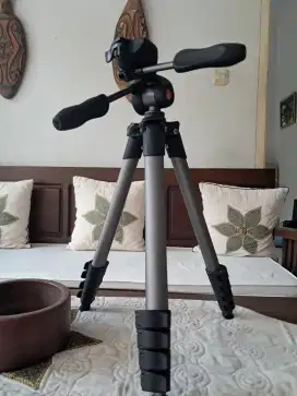 dijual Tripod Manfrotto  code : CBAGADV - BK