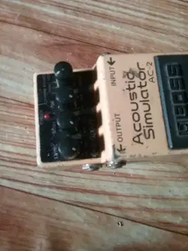 Efek gitar boss ac2 akustik