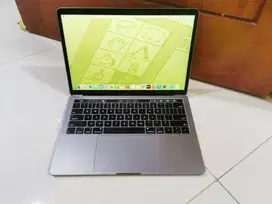 Macbook Pro 2019 Touchbar 13inch Core i5 16GB 512GB