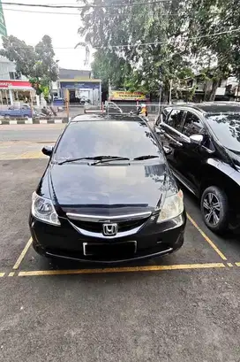 Honda City vtech 1.5 A/t tritonic 7speed aktif