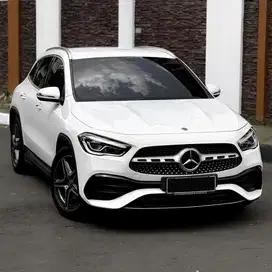 (CASH) Mercedes Benz GLA200 AMG MBUX 2021