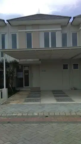 Disewakan rumah dekat Margomulyo & Sampurna School Grand Pakuwon