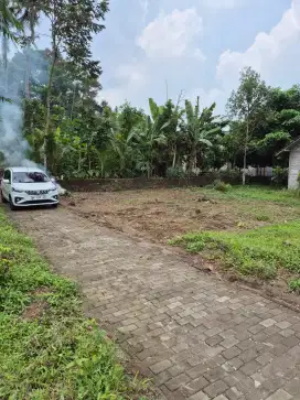 DIJUAL TANAH DEKAT KAMPUS UII JOGJA