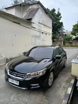 Honda Accord 2013 Bensin