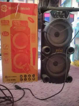 Speaker bluetooth