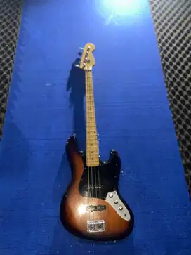 DIJUAL CEPAT GITAR FENDER BASS