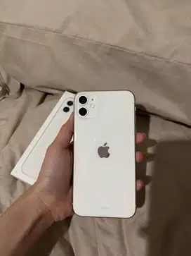 Iphone 11 64gb ex ibox putih