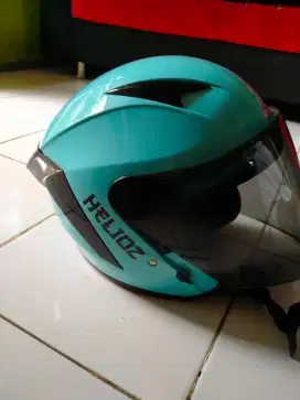 Helm size L siap cod.