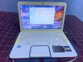 Laptop Thosiba L840