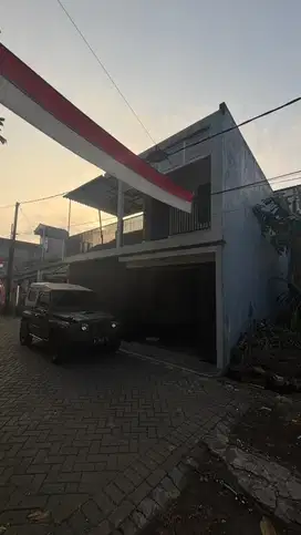 RUMAH SEWA DI LAWANG