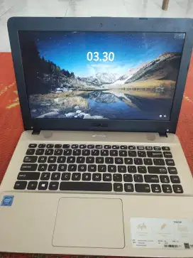 Laptop Asus X441M