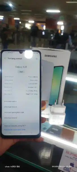Second samsung A06 ram 4+4/64 garansi resmi