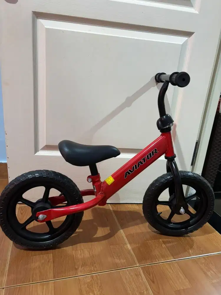 Sepeda balance bike aviator