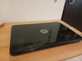 HP Notebook 14-r204tu