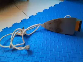 Dijual Setrika Kering Philips HD1173