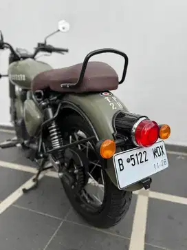 ROYAL ENFIELD CLASSIC 350 MILITARY 2023