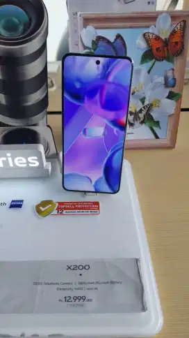 Vivo x200 12+256 GB