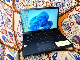 Laptop Desain Asus Expertbook p1410 Athlon Silver