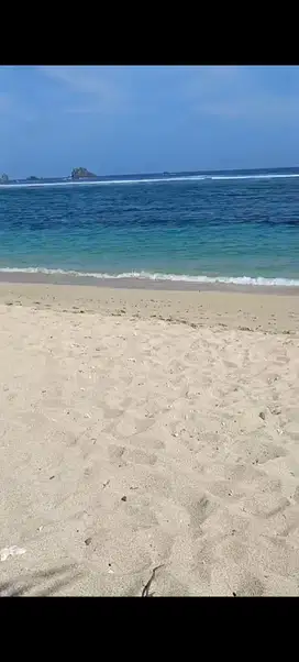 Small land on the beach of Tampah beach for sale quick