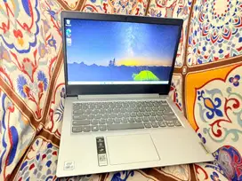 Laptop Desain Lenovo Slim 3 Core i3 gen 10