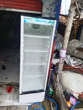 Jual bu showcase kulkas pendingin minuman ukuran tinggi 170 cm