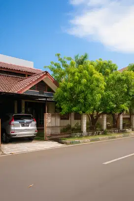 Rumah Komplek Krisyant Panakkukang Mas, 15x21 SHM. Harga Terbaik