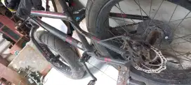 Sepeda gunung wimcycle fatman