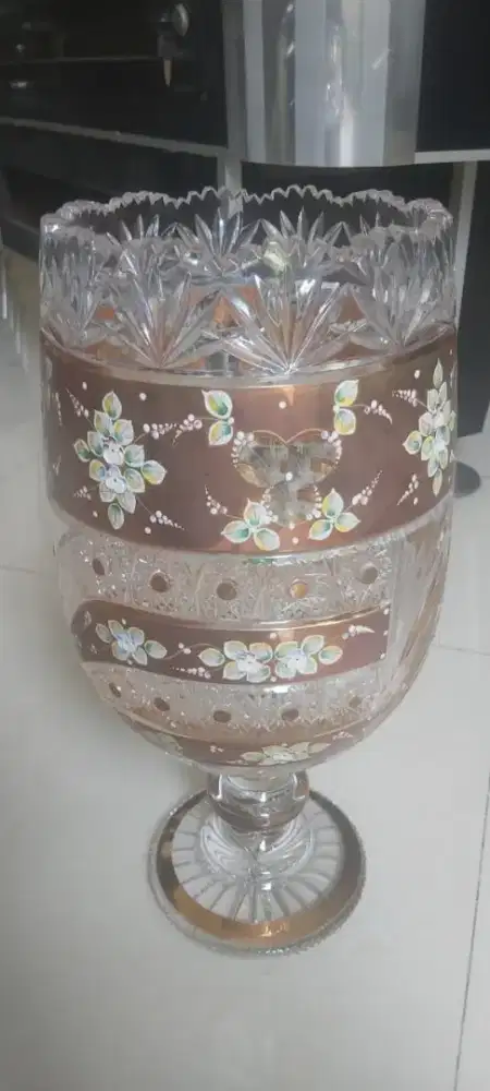 Cristal Bohemia dari Negara Ceko