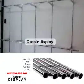 Rak dinding display pakaian