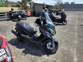 SUZUKI BURGMAN 200