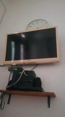 Jual tv warna putih 32 inch