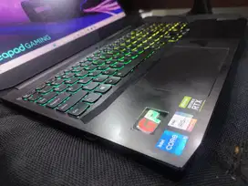 Lenovo ideapad gaming 3 i5 11300h 8/512 rtx 3050 4gb RGB