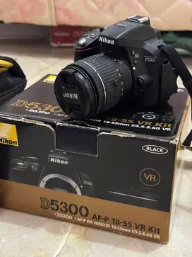 Kamera Nikon D5300 18-55mm