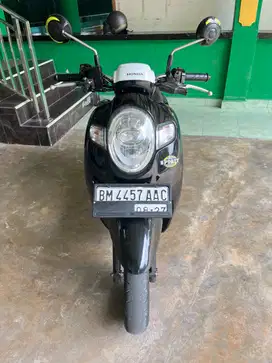 Honda scoopy 2017