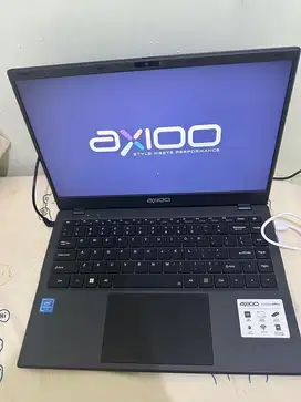 Laptop axioo baru dipakai 6bulan