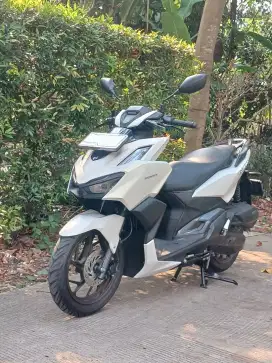 Honda Vario 160 CBS tahun 2023 Dp 500rb